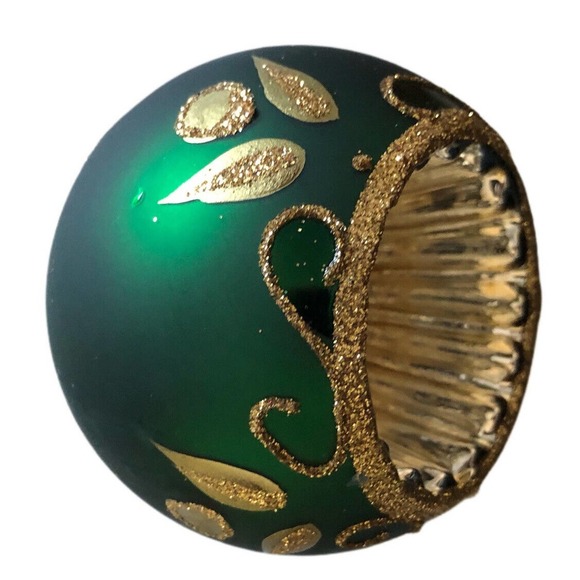 2 Unique Treasures Collection Limited Series Red Green Glass Indent Ornament - Picture 5 of 12